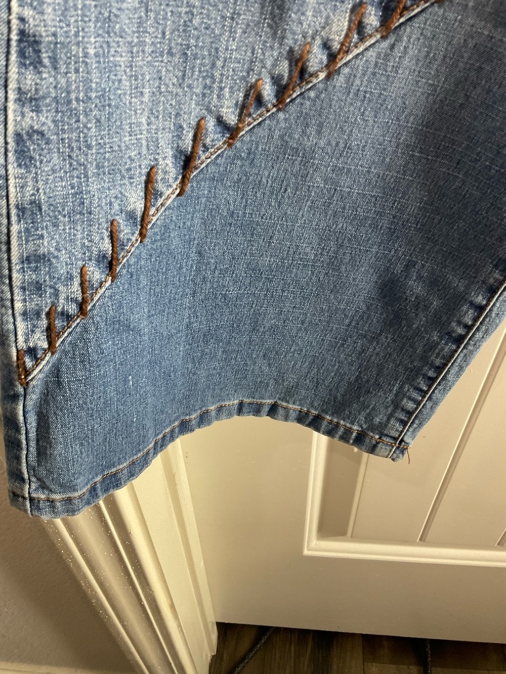 Zana Di Light Blue Flare Jeans with Zigzag Stitch Panels - Picture 6 of 13